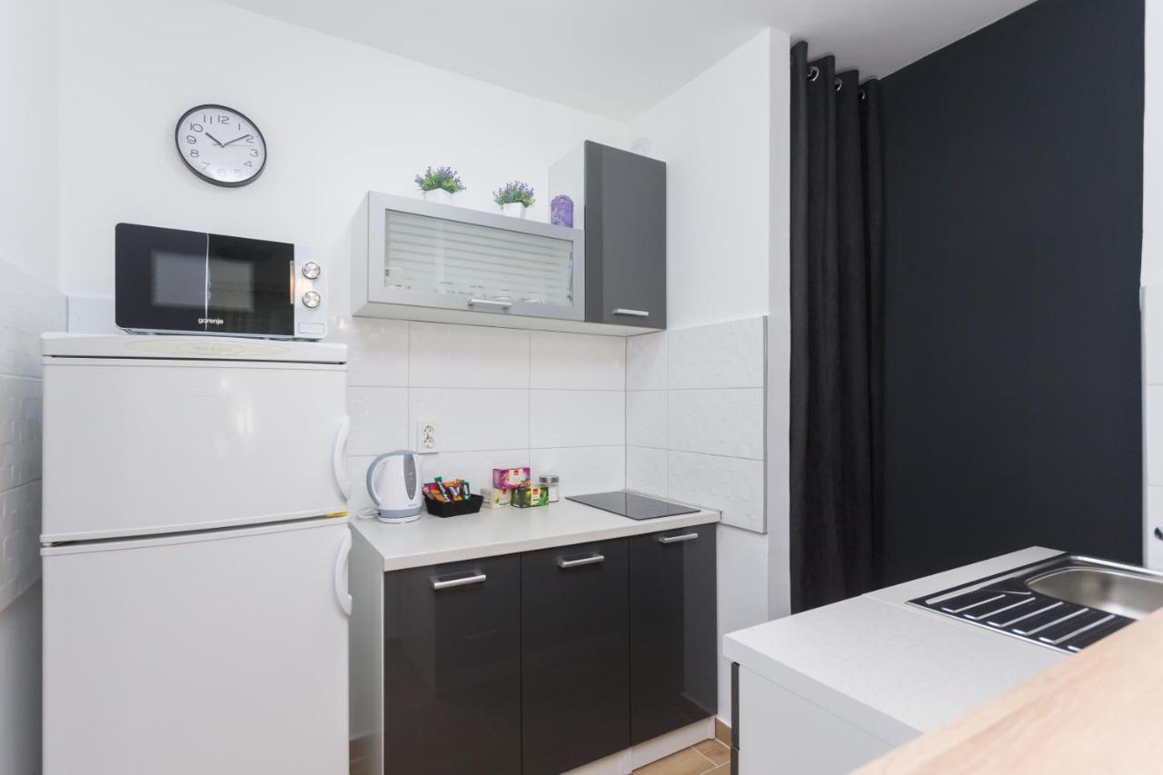 Apartman Lariva 오시예크 외부 사진